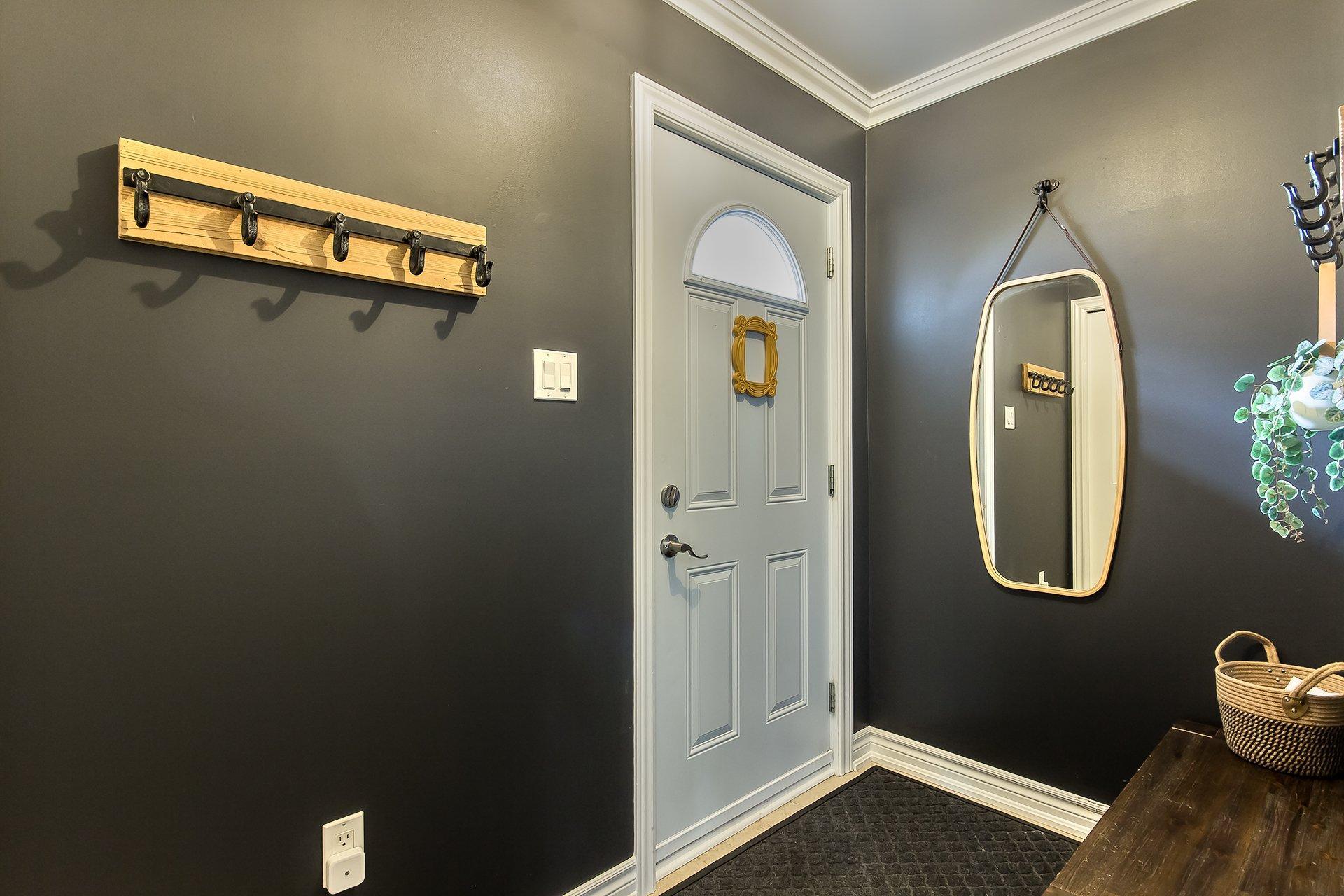 









63


Av. Gatineau

, 24,
Gatineau (Gatineau),




QC
J8T4J4

