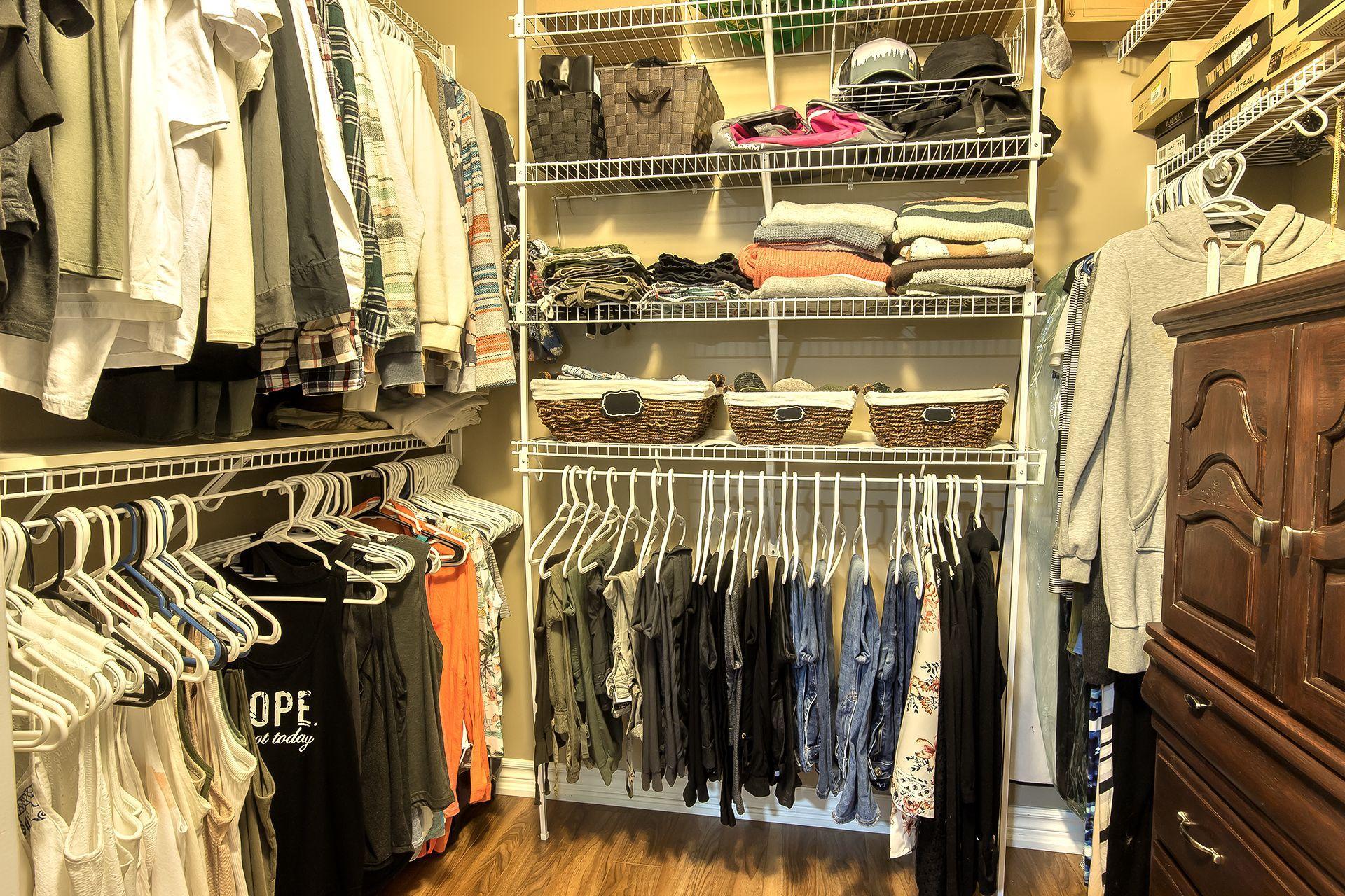 









63


Av. Gatineau

, 24,
Gatineau (Gatineau),




QC
J8T4J4

