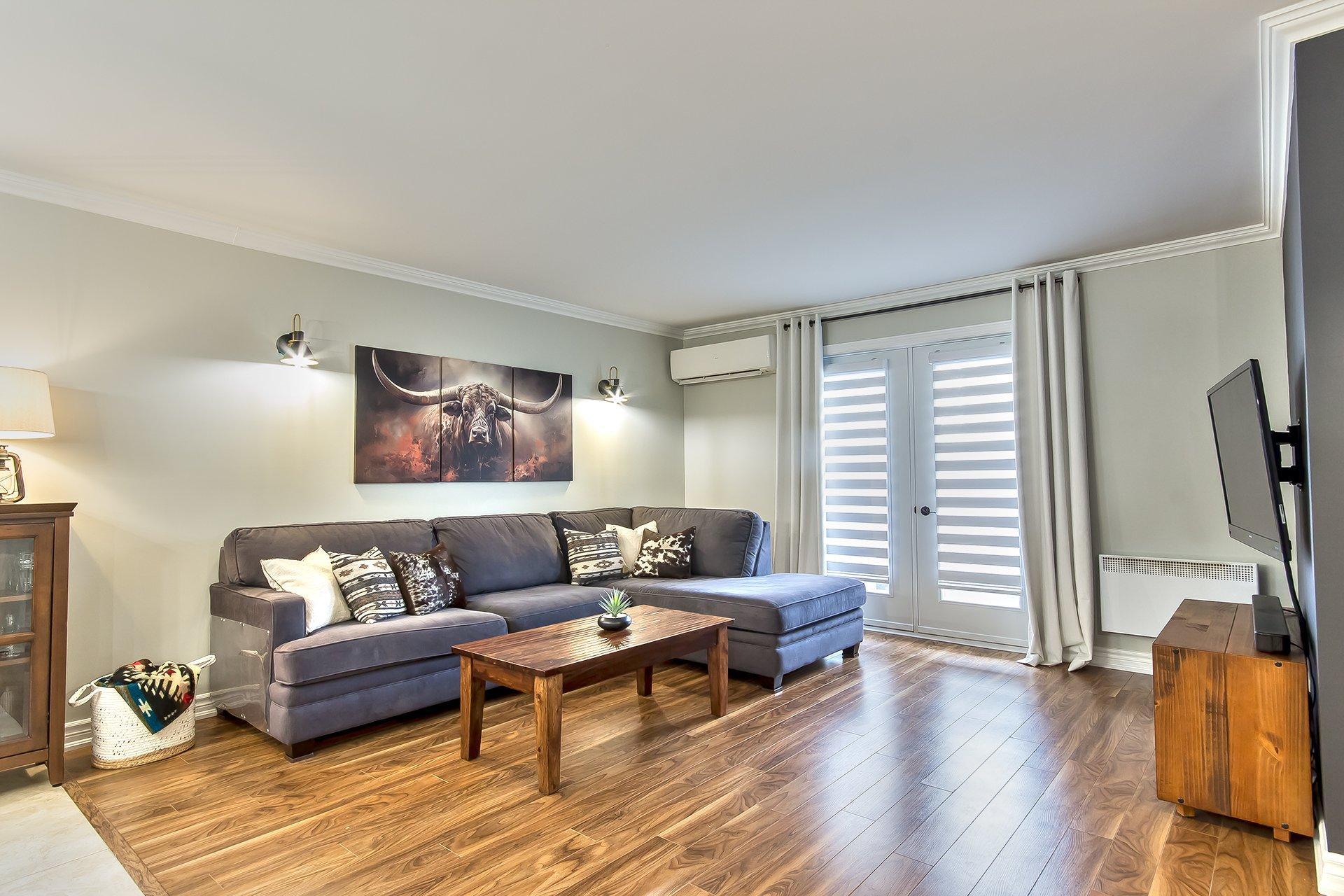 









63


Av. Gatineau

, 24,
Gatineau (Gatineau),




QC
J8T4J4

