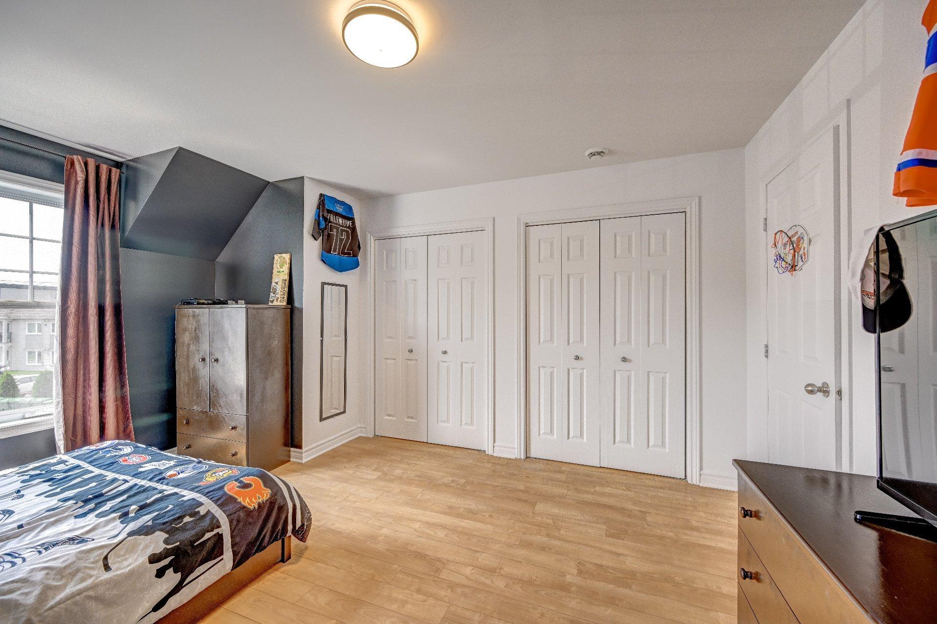 









64


Place Mathieu

,
Saint-Joseph-du-Lac,




QC
J0N1M0

