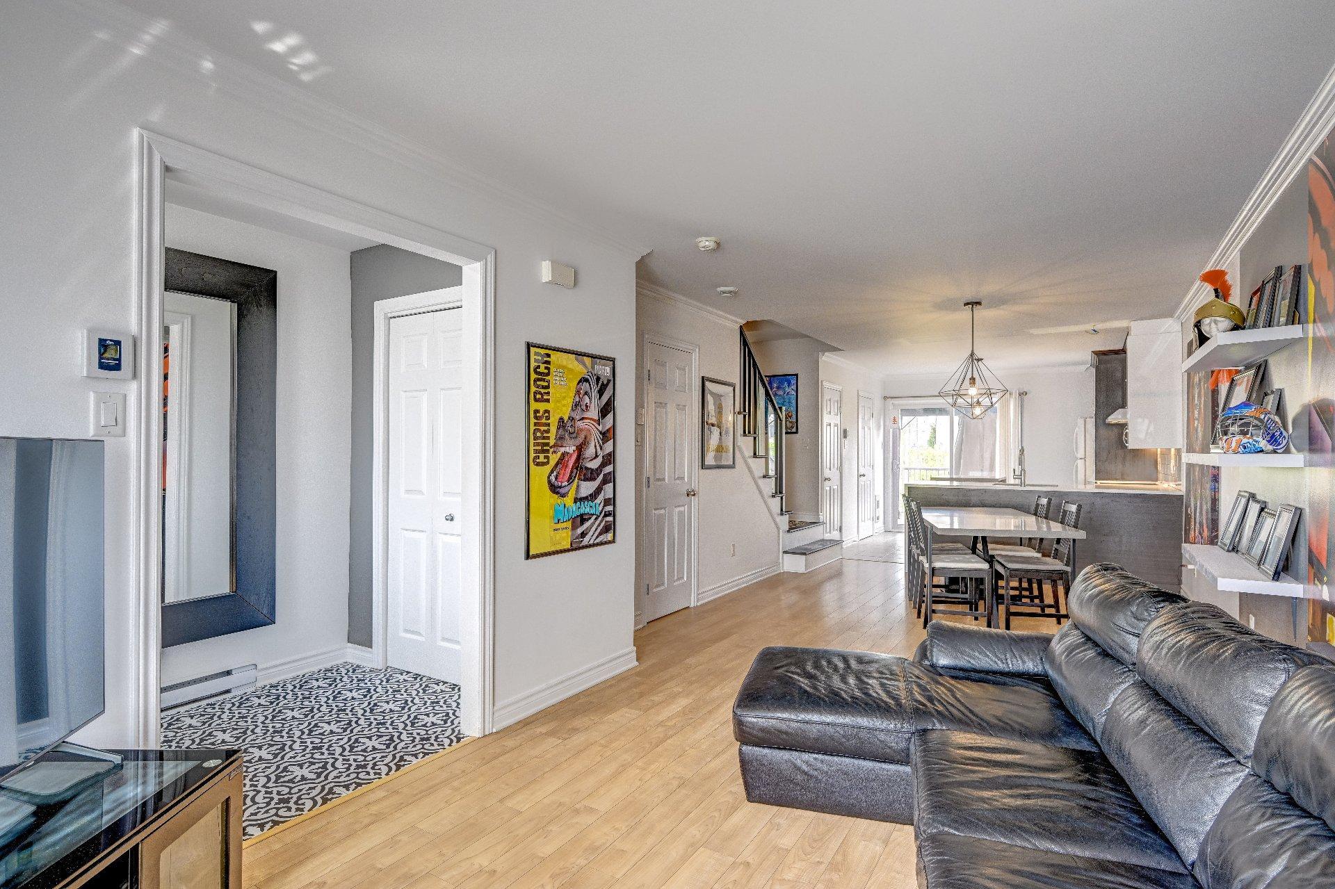 









64


Place Mathieu

,
Saint-Joseph-du-Lac,




QC
J0N1M0

