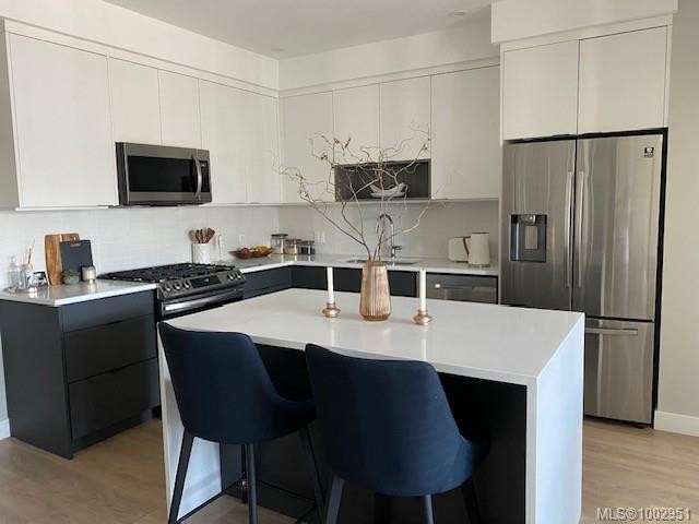 









967


Whirlaway

Cres, 402,
Langford,




BC
V9B 6W6

