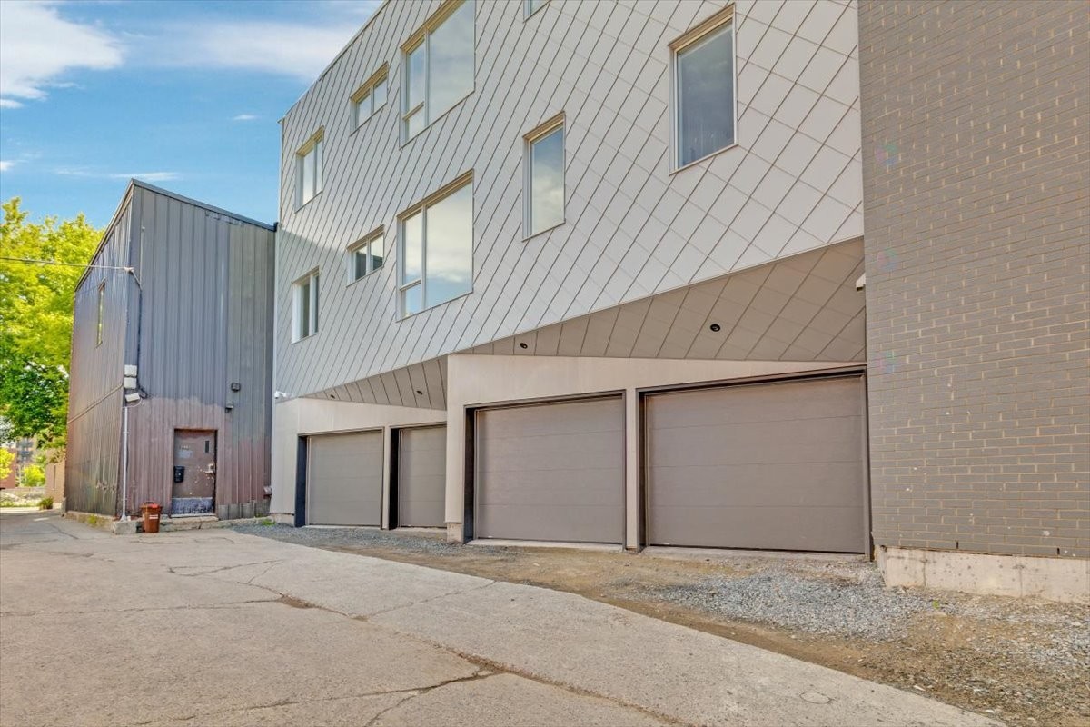 









1910


Rue Sullivan

, 202,
Montréal (Le Sud-Ouest),




QC
H3K2L5

