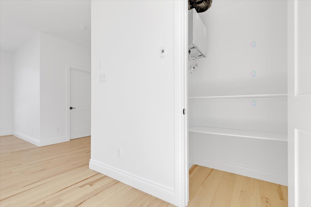 









1910


Rue Sullivan

, 202,
Montréal (Le Sud-Ouest),




QC
H3K2L5

