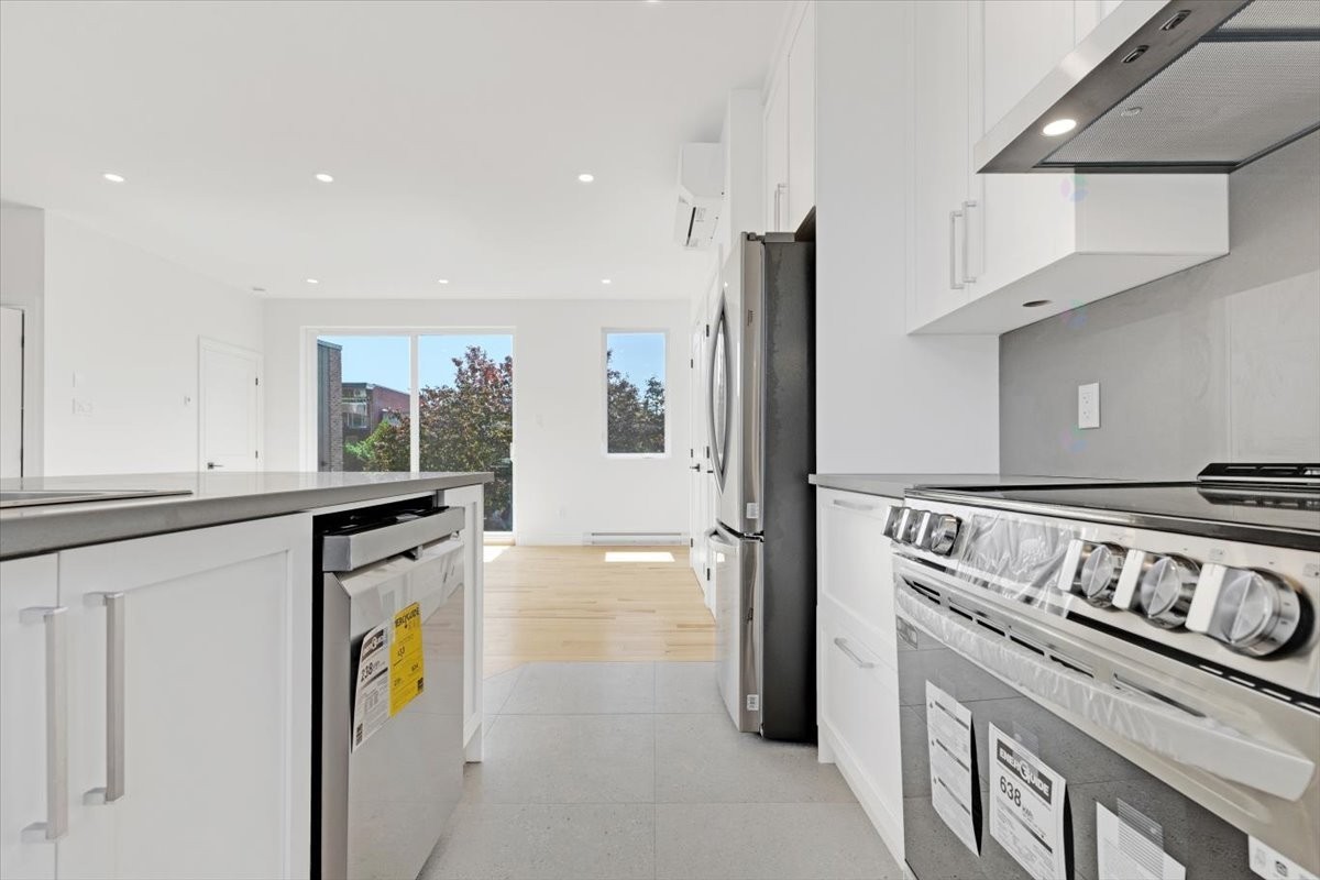 









1910


Rue Sullivan

, 202,
Montréal (Le Sud-Ouest),




QC
H3K2L5

