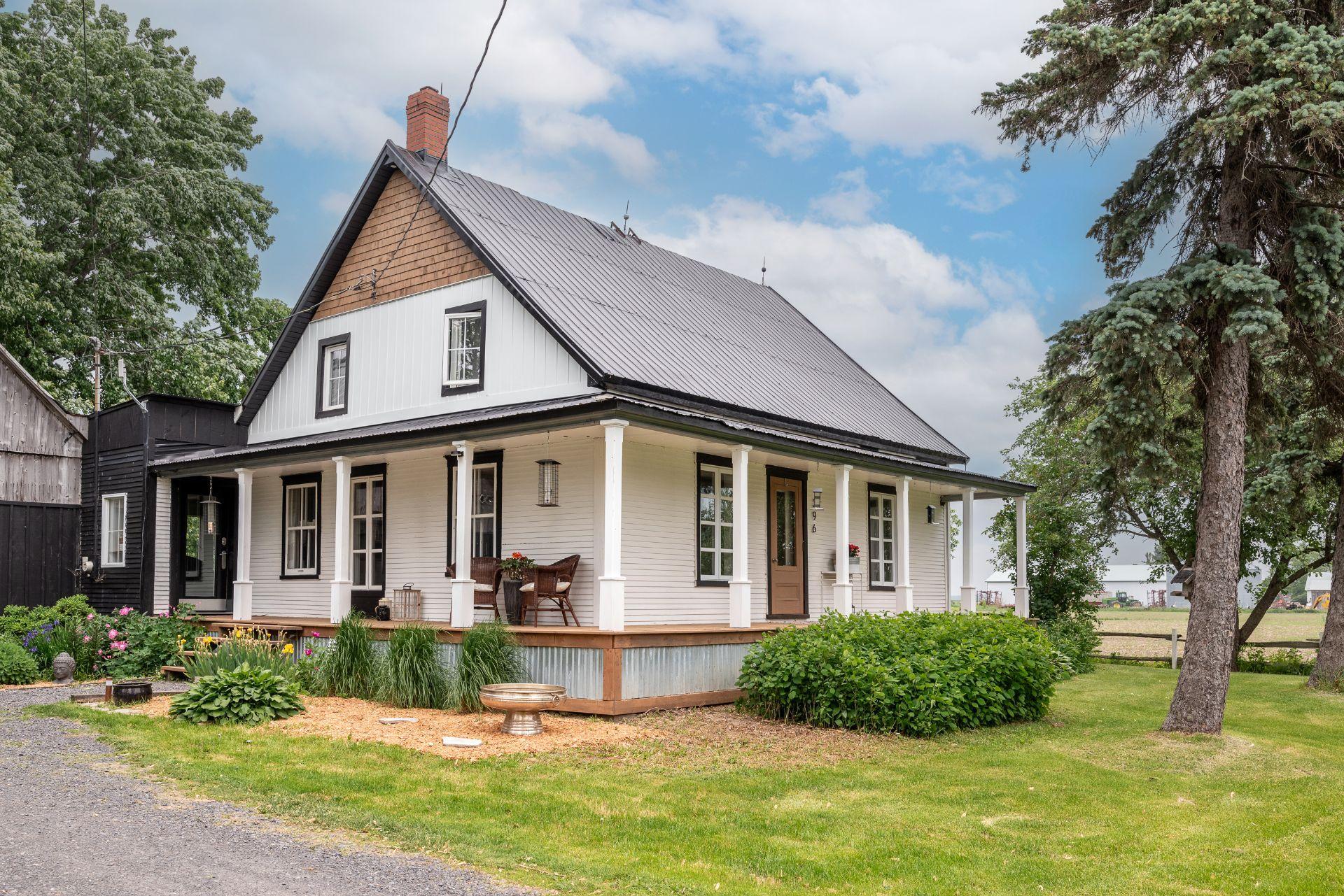 









396


Ch. du Ruisseau-des-Noyers

,
Saint-Jean-sur-Richelieu,




QC
J2Y1J1

