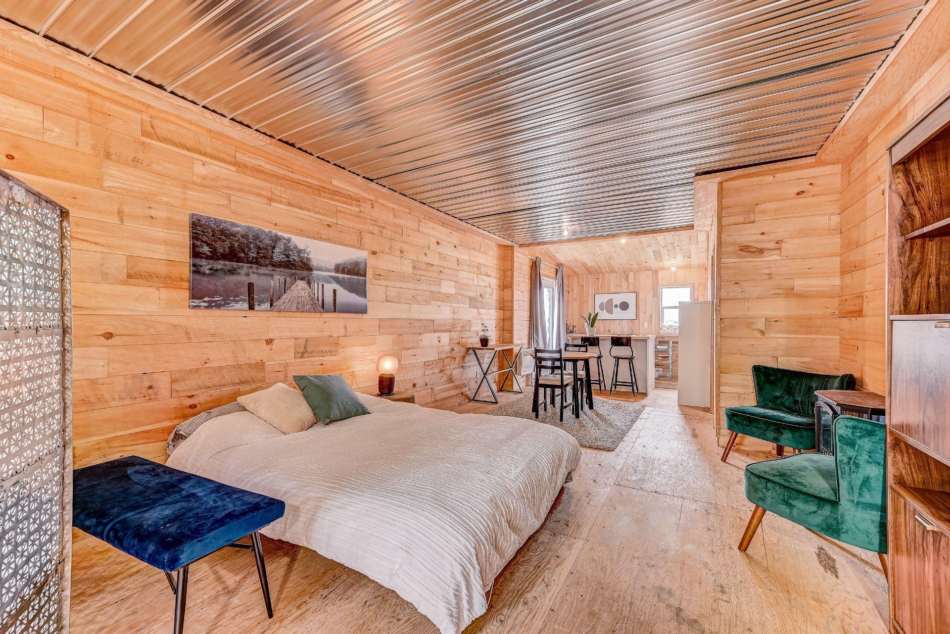 









396


Ch. du Ruisseau-des-Noyers

,
Saint-Jean-sur-Richelieu,




QC
J2Y1J1


