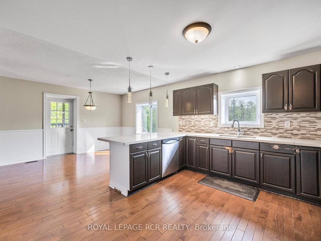 









281


Scarlett

Line,
Oro-Medonte,




ON
L0L 1V0

