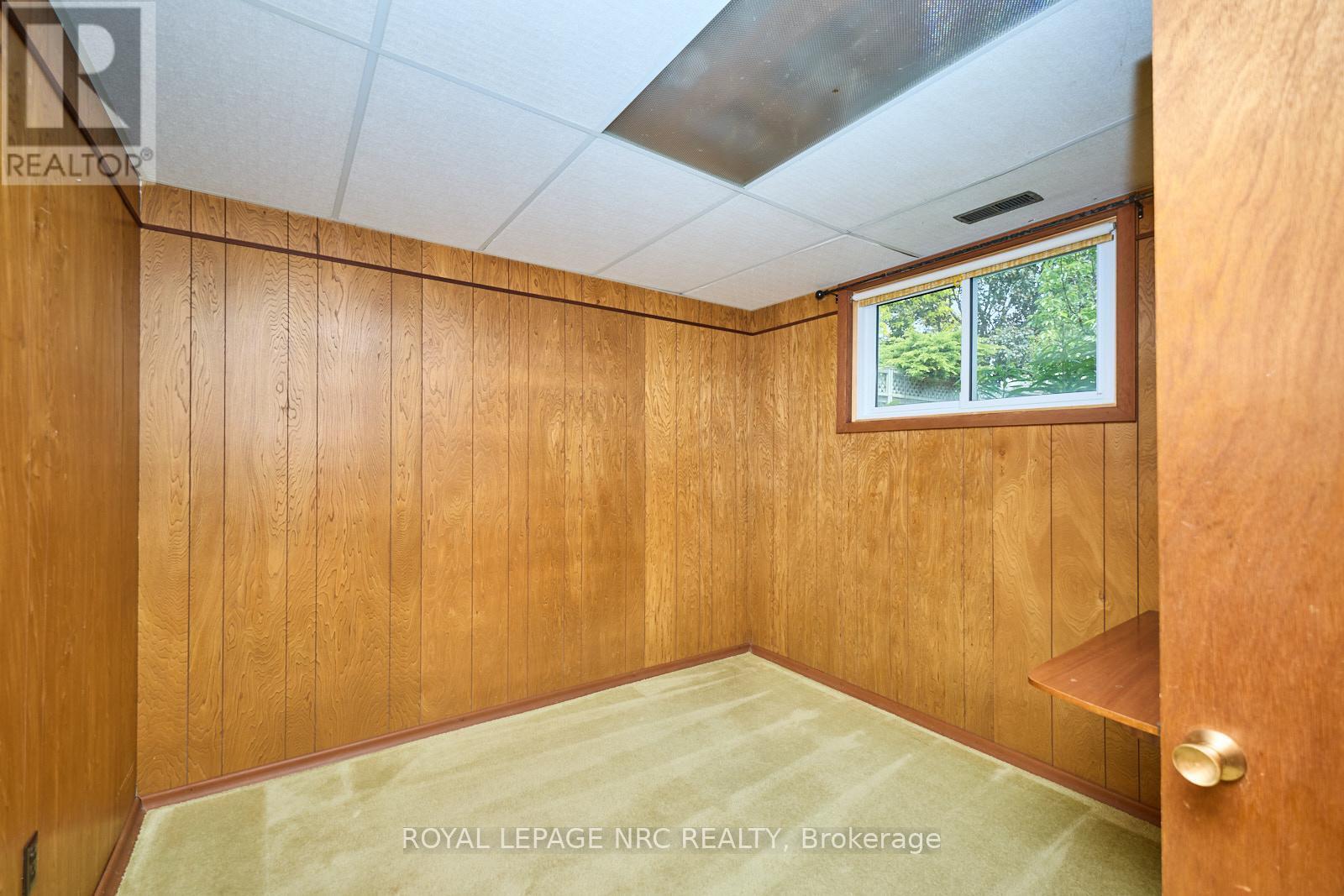 












4682 PINEDALE DRIVE

,
Niagara Falls (Morrison),




Ontario
L2E6M8

