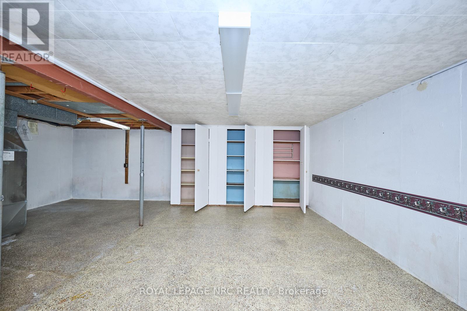 












4682 PINEDALE DRIVE

,
Niagara Falls (Morrison),




Ontario
L2E6M8

