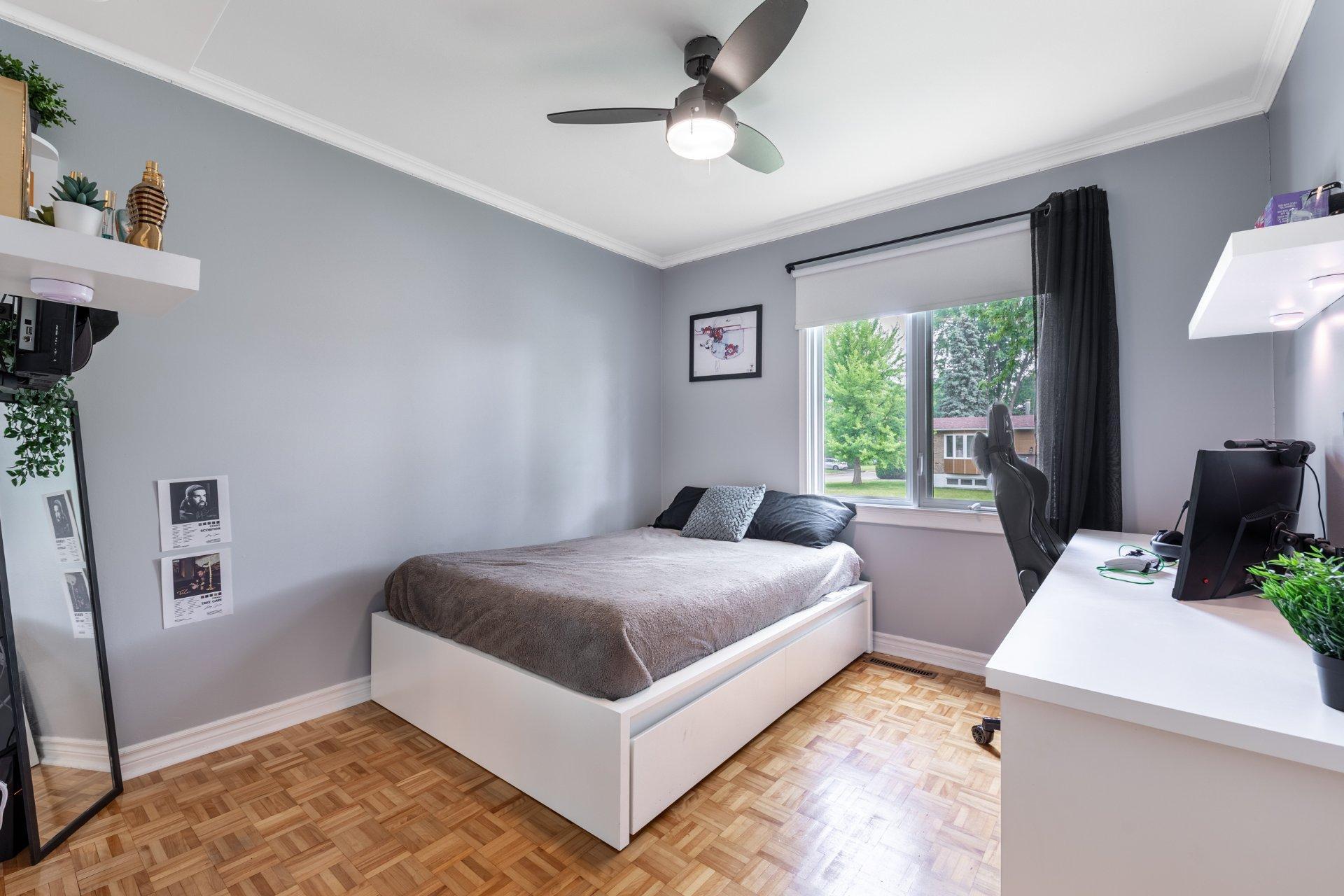 









244


Rue Liébert

,
Repentigny (Repentigny),




QC
J6A2P5

