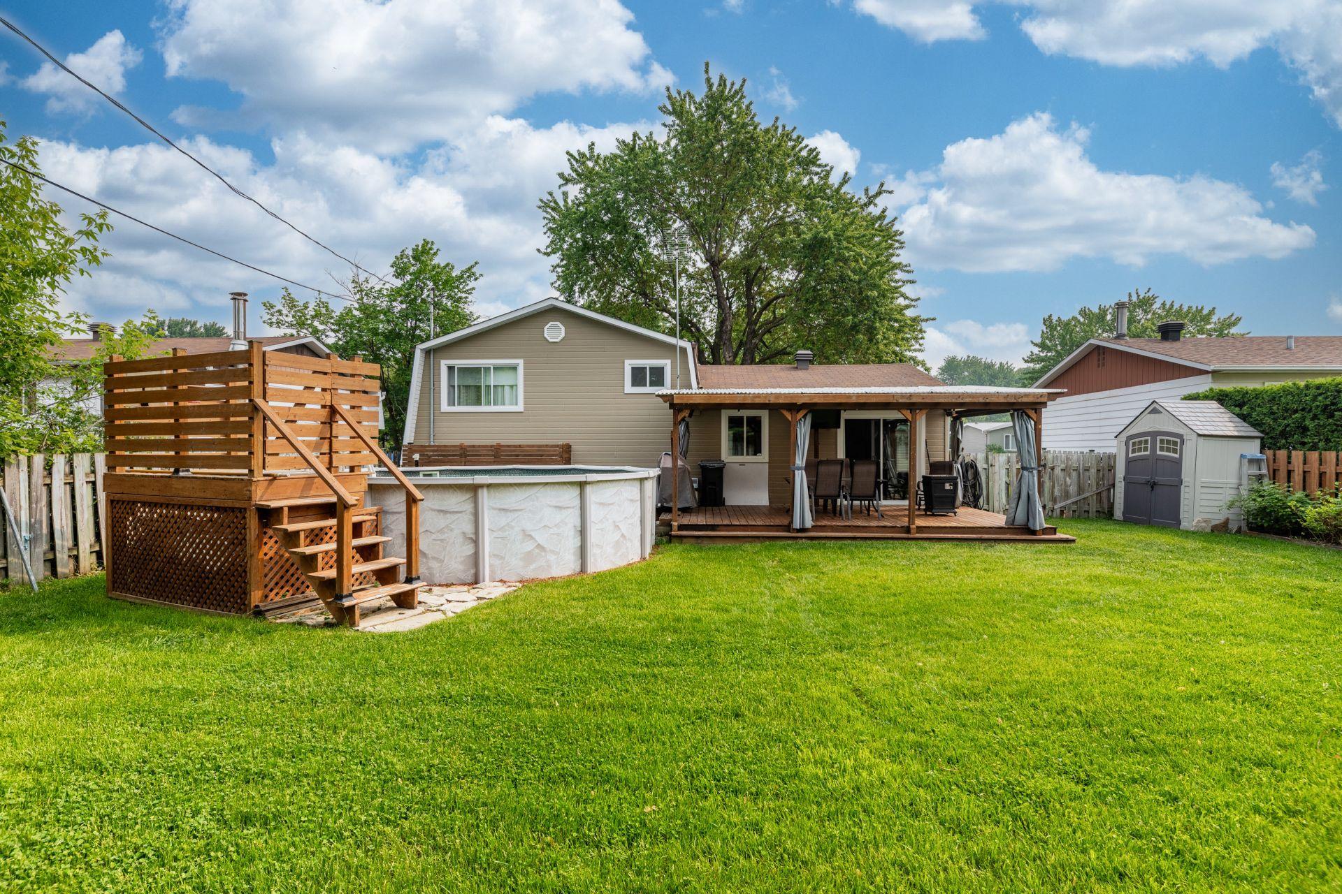 









244


Rue Liébert

,
Repentigny (Repentigny),




QC
J6A2P5

