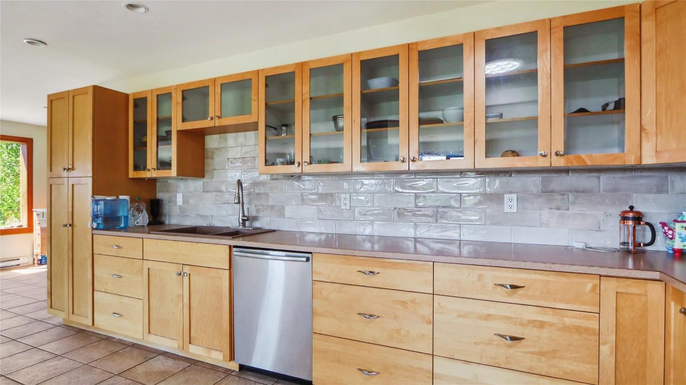 









4690


Hwy 3

,
Rock Creek,




BC
V0H 1Y0

