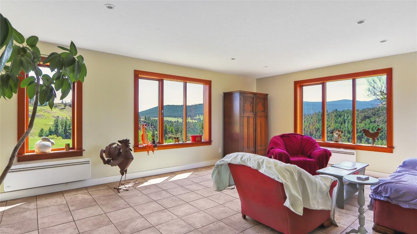 









4690


Hwy 3

,
Rock Creek,




BC
V0H 1Y0


