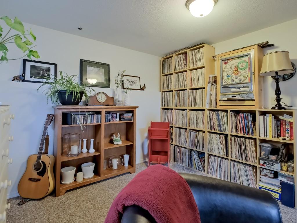 









5882


Victoria

Street,
Peachland,




BC
V0X 1X4

