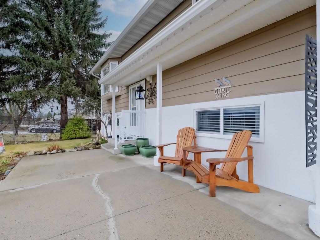 









5882


Victoria

Street,
Peachland,




BC
V0X 1X4

