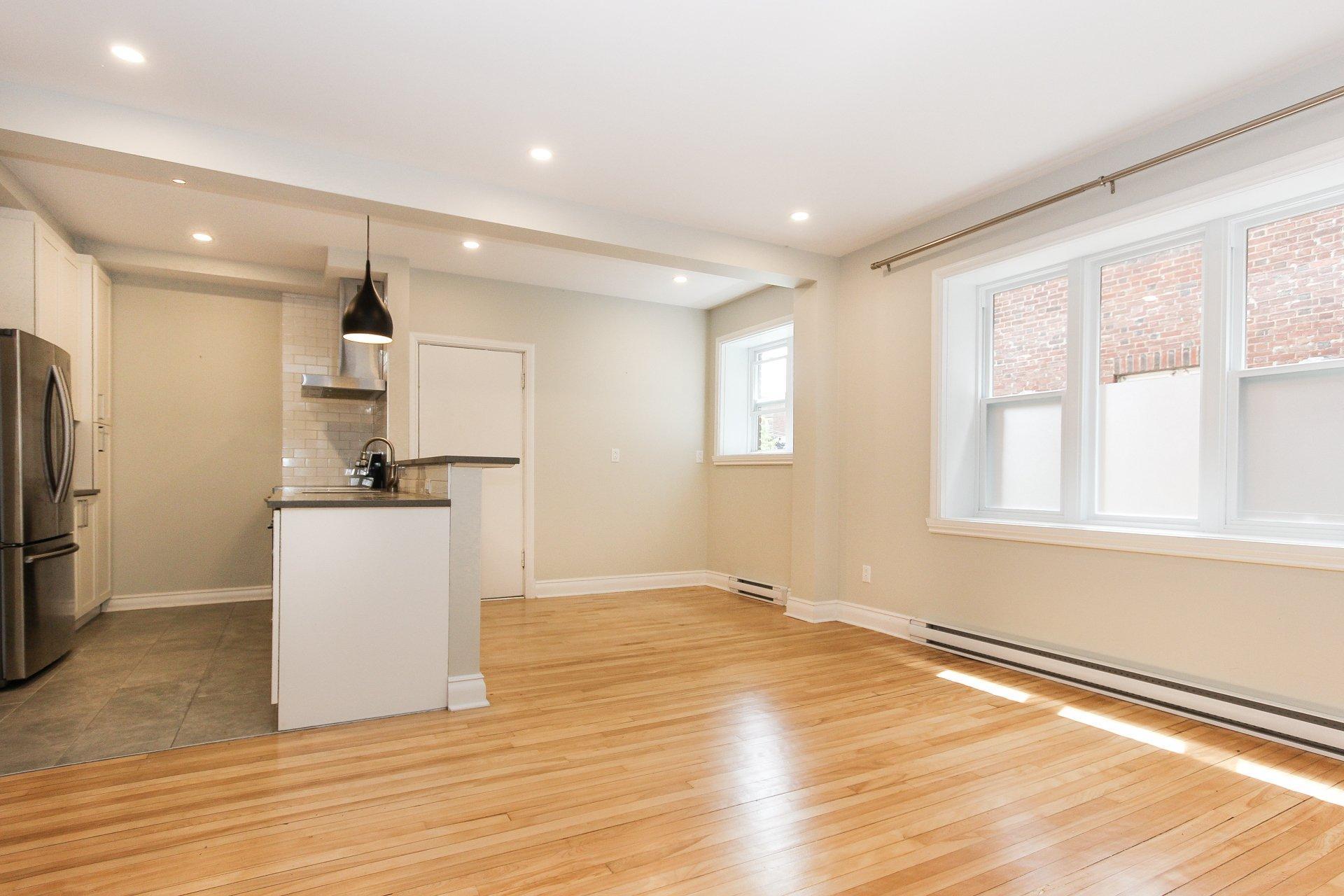 









6874


Rue Sherbrooke O.

, 4,
Montréal (Côte-des-Neiges/Notre-Dame-de-Grâce),




QC
H4B1P7

