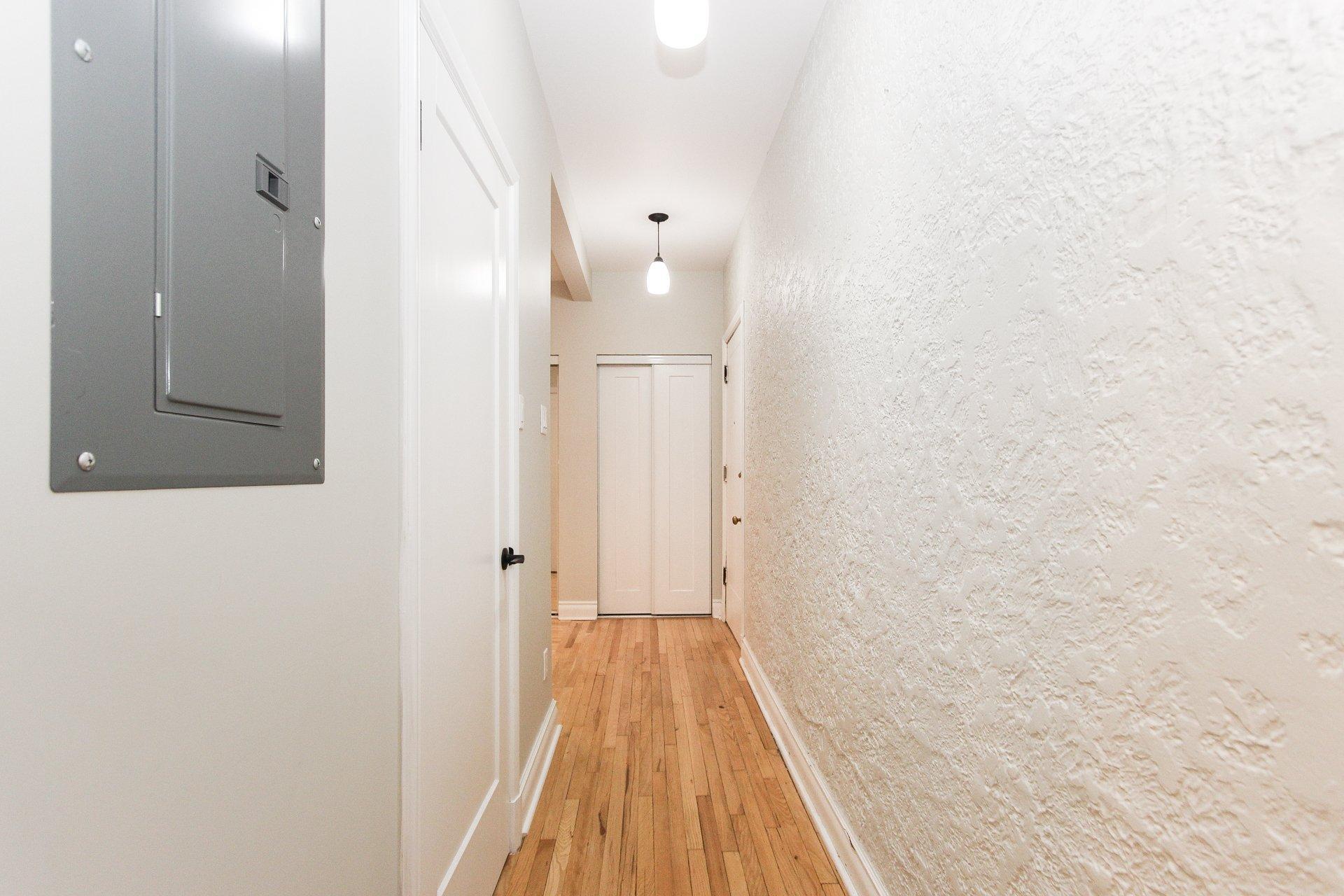









6874


Rue Sherbrooke O.

, 4,
Montréal (Côte-des-Neiges/Notre-Dame-de-Grâce),




QC
H4B1P7

