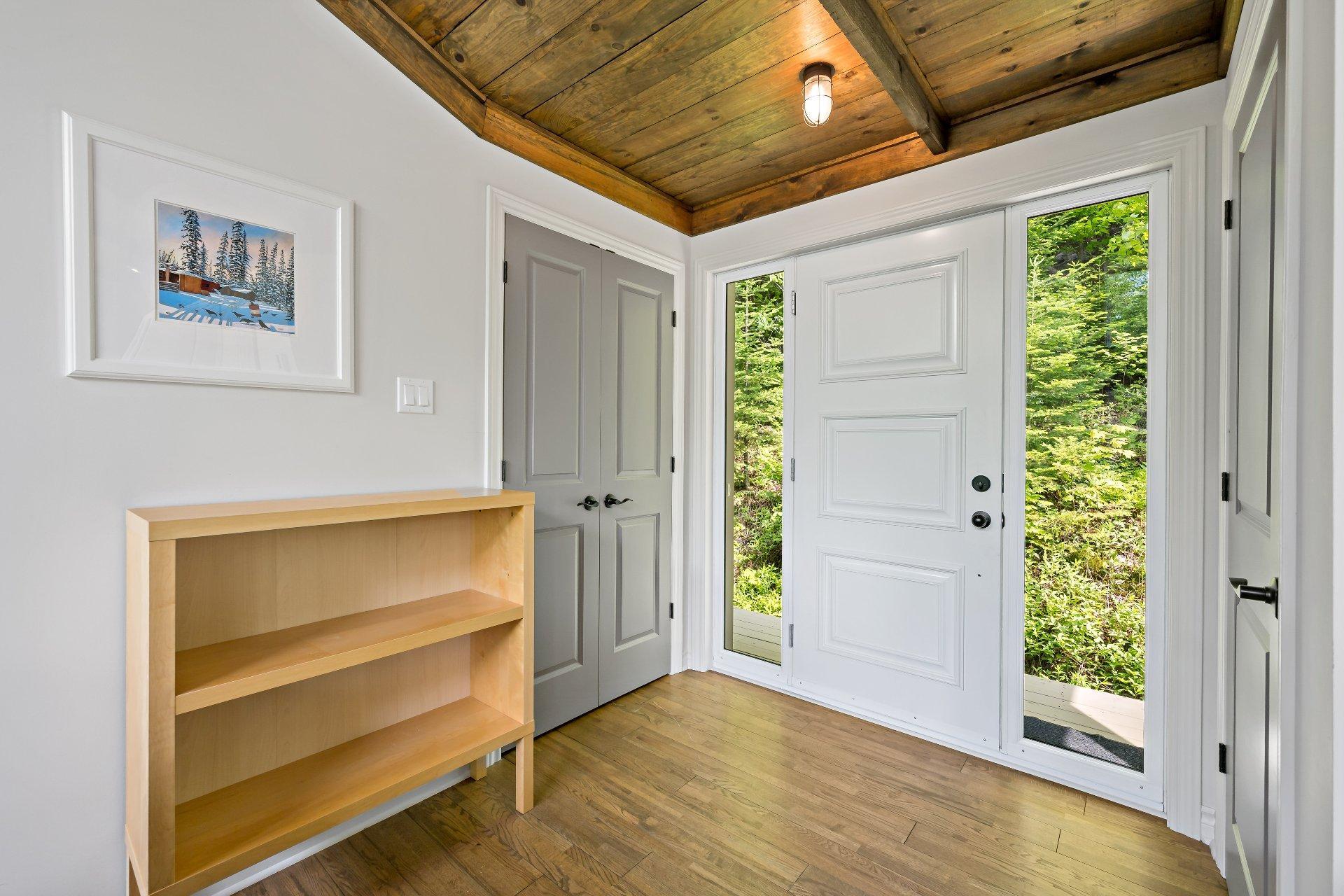 









19


Imp. du Cerf

,
Lac-Supérieur,




QC
J0T1J0

