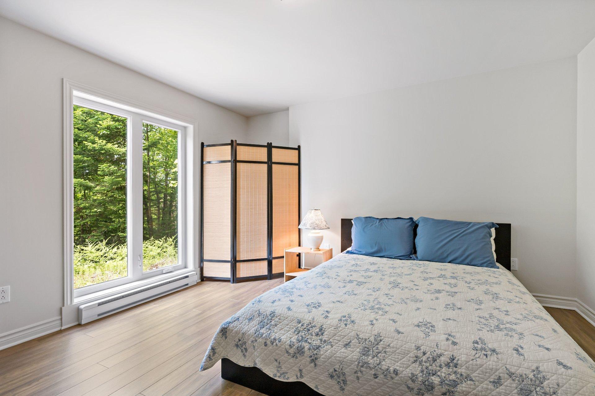 









19


Imp. du Cerf

,
Lac-Supérieur,




QC
J0T1J0

