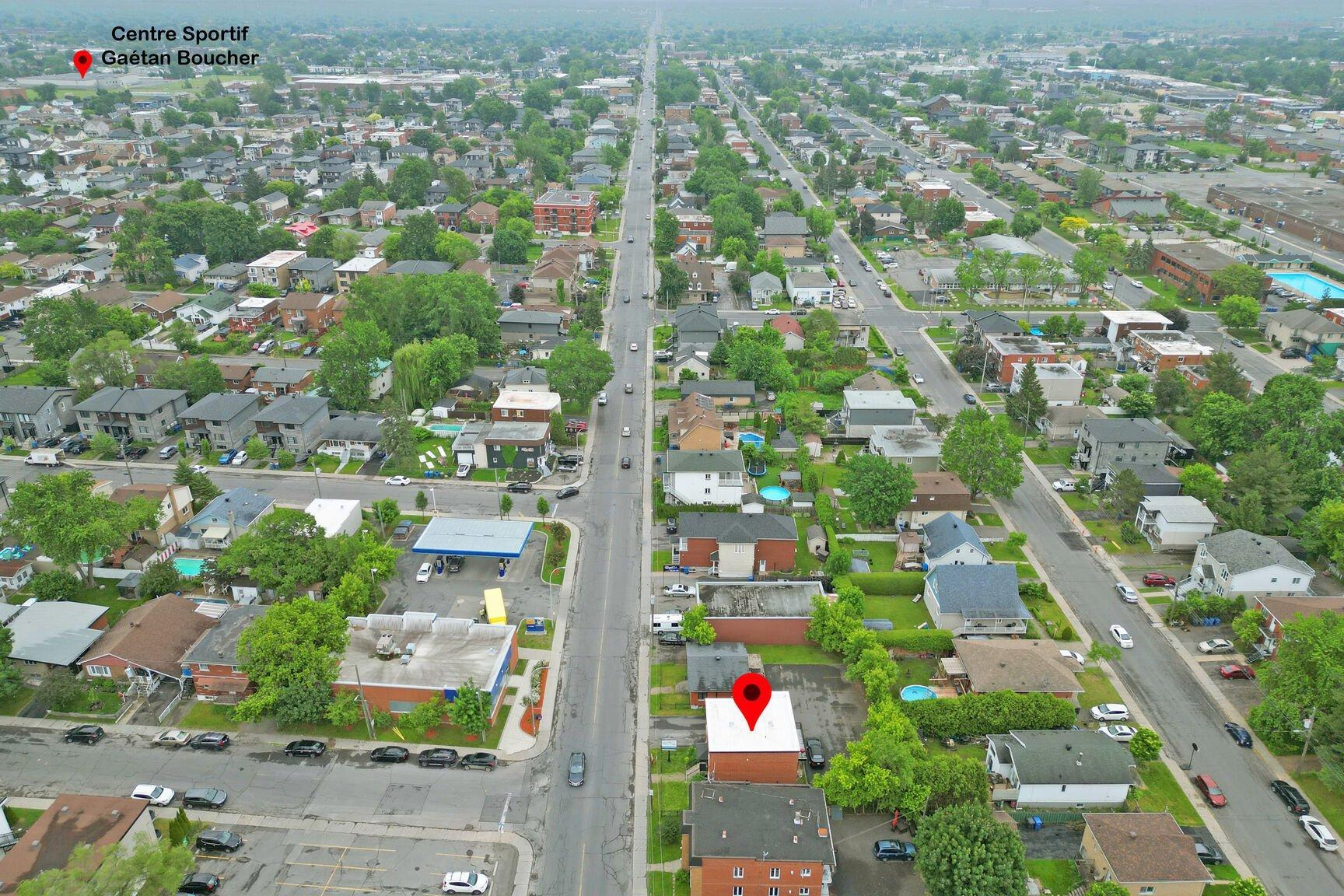 









3390


Grande Allée

,
Longueuil (Saint-Hubert),




QC
J4T2T1

