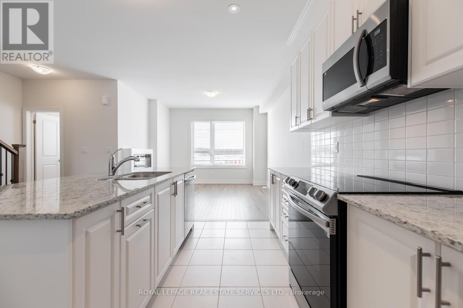 












3271 SIXTH LINE

,
Oakville,




Ontario
L6H0V9

