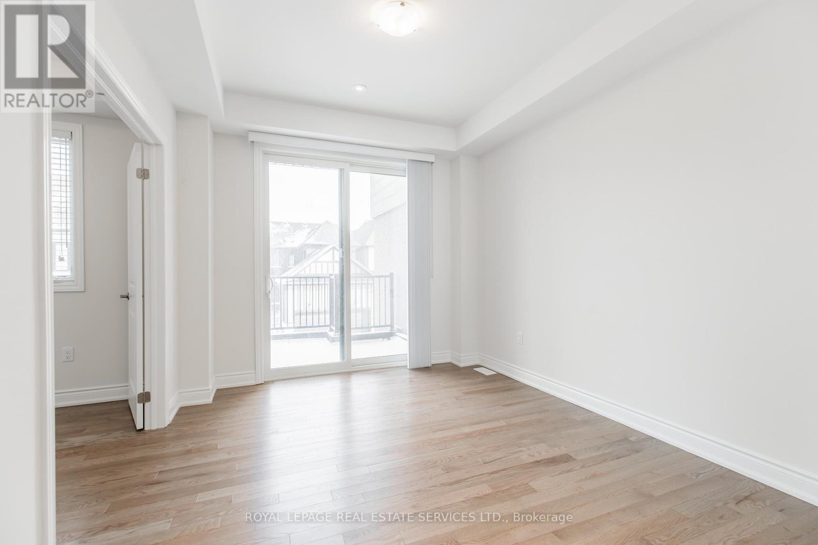 












3271 SIXTH LINE

,
Oakville,




Ontario
L6H0V9

