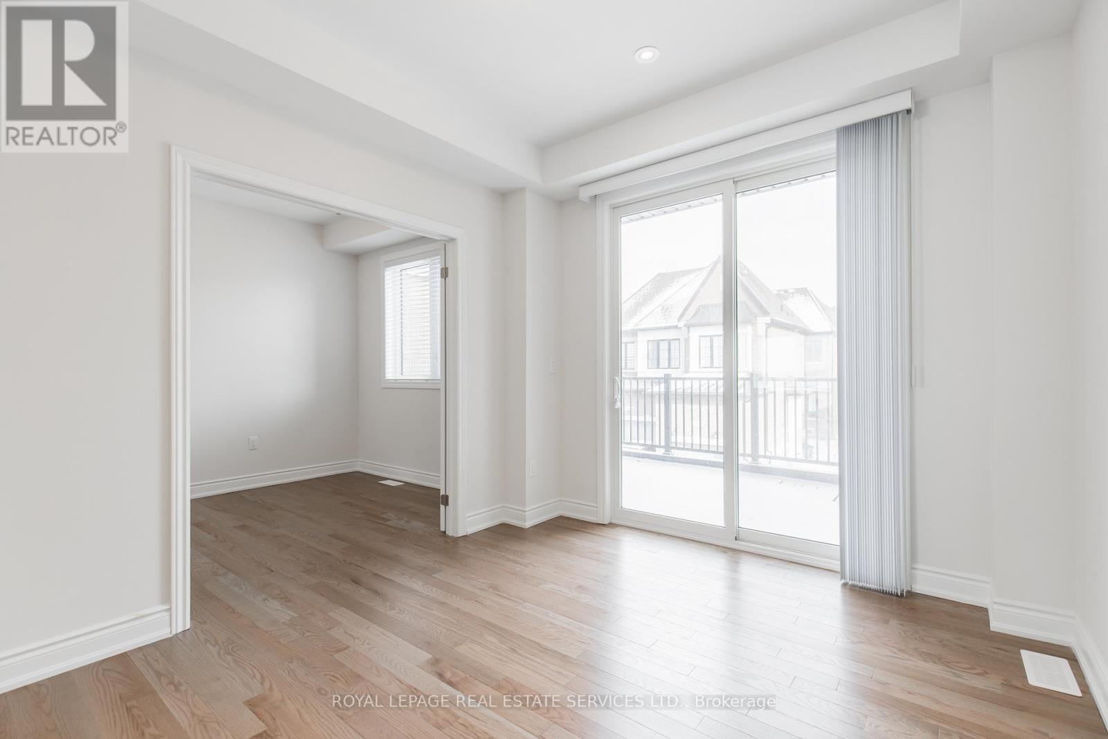 












3271 SIXTH LINE

,
Oakville,




Ontario
L6H0V9

