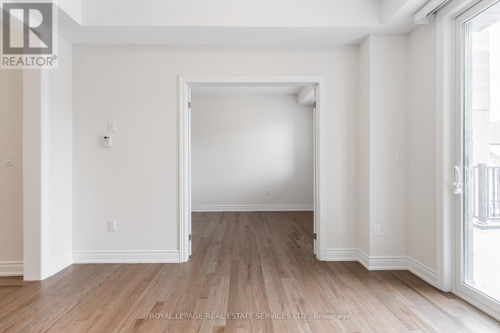 












3271 SIXTH LINE

,
Oakville,




Ontario
L6H0V9

