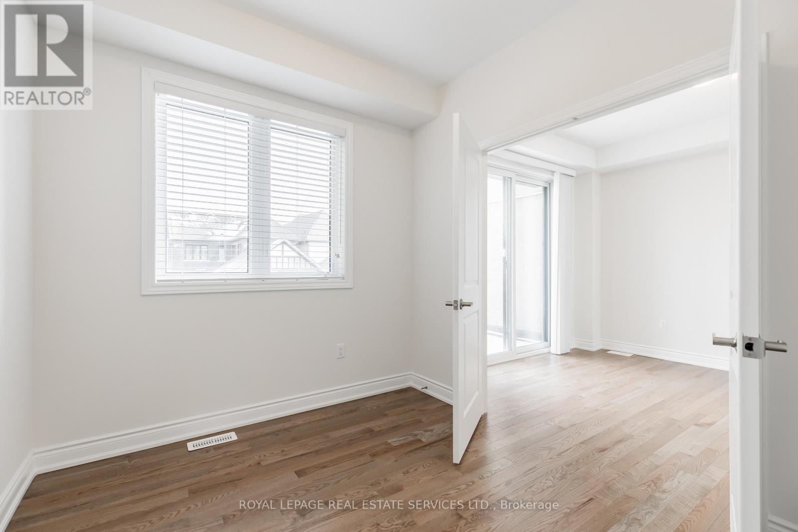 












3271 SIXTH LINE

,
Oakville,




Ontario
L6H0V9

