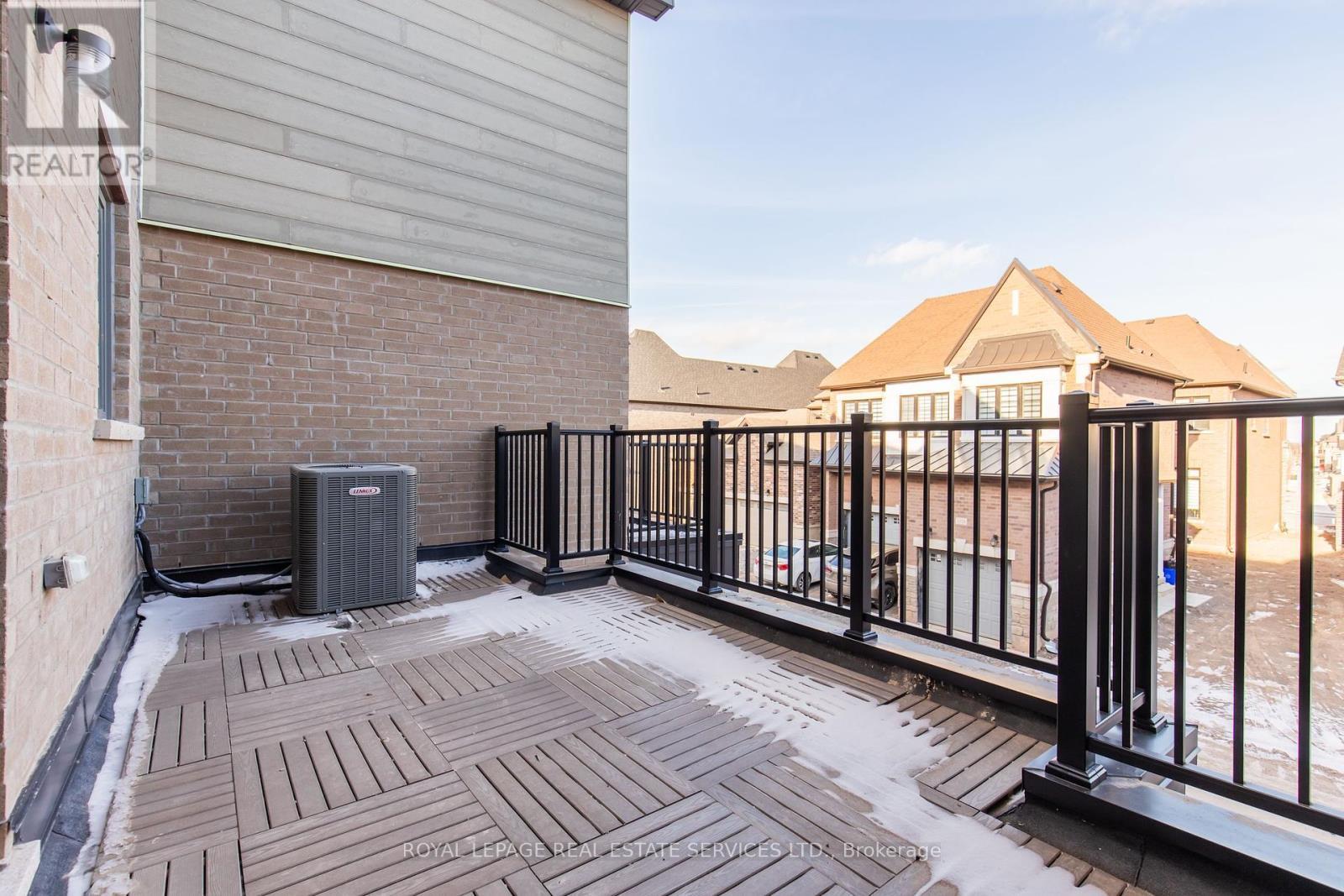 












3271 SIXTH LINE

,
Oakville,




Ontario
L6H0V9

