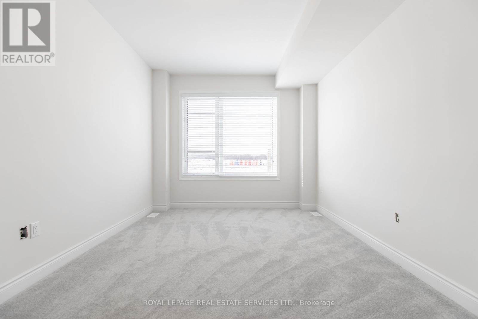 












3271 SIXTH LINE

,
Oakville,




Ontario
L6H0V9

