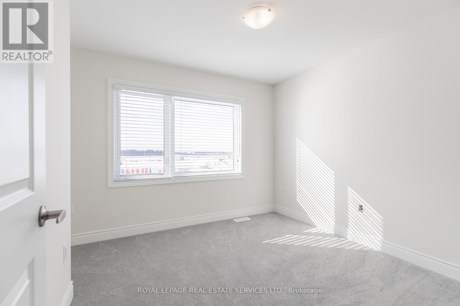 












3271 SIXTH LINE

,
Oakville,




Ontario
L6H0V9


