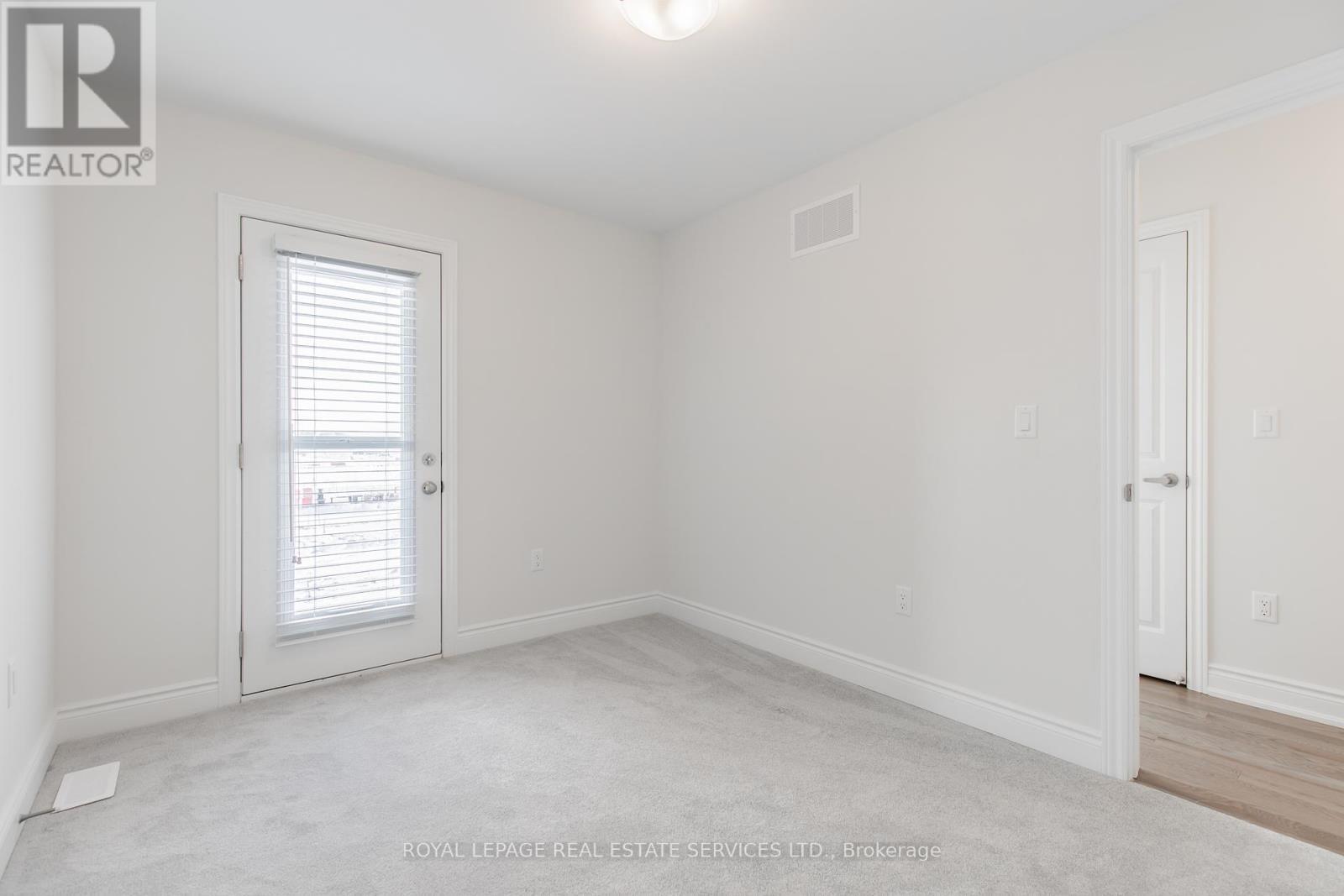 












3271 SIXTH LINE

,
Oakville,




Ontario
L6H0V9

