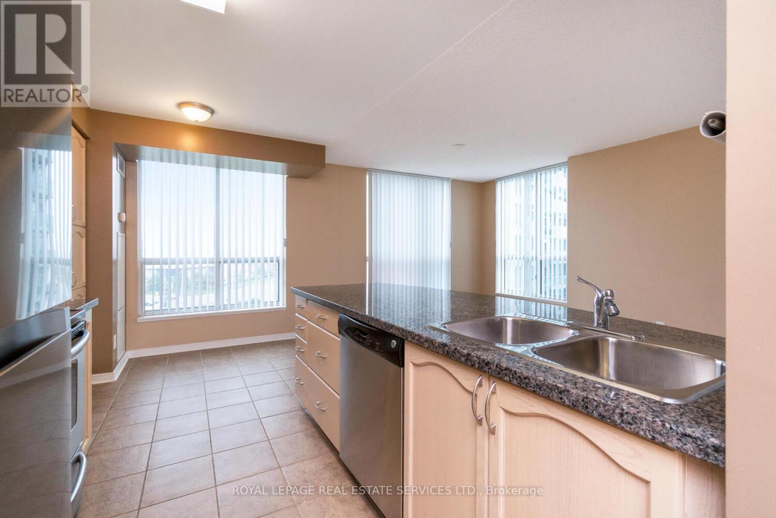 












704 - 4850 GLEN ERIN DRIVE

,
Mississauga,




Ontario
L5M7S1

