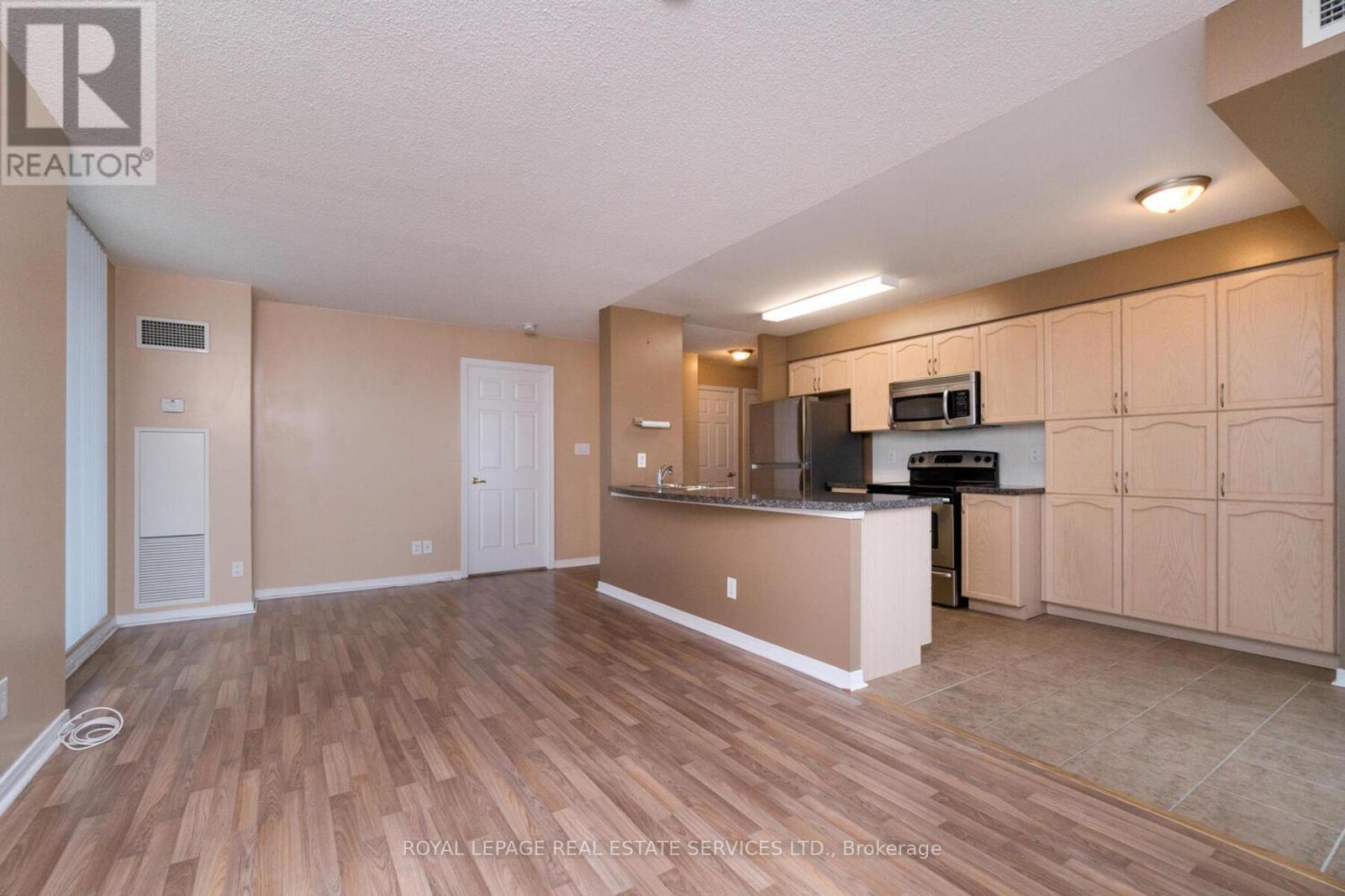 












704 - 4850 GLEN ERIN DRIVE

,
Mississauga,




Ontario
L5M7S1

