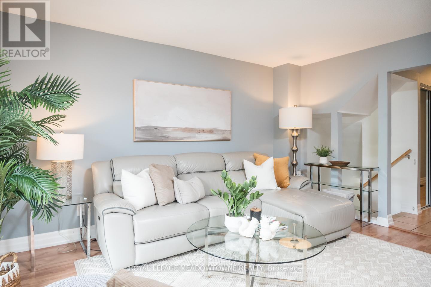 












92 - 7430 COPENHAGEN ROAD

,
Mississauga,




Ontario
L5N2C4

