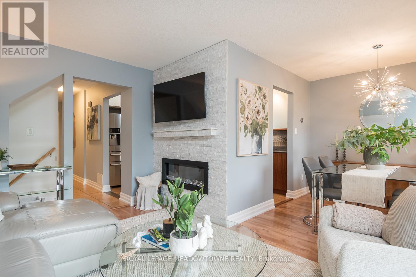 












92 - 7430 COPENHAGEN ROAD

,
Mississauga,




Ontario
L5N2C4

