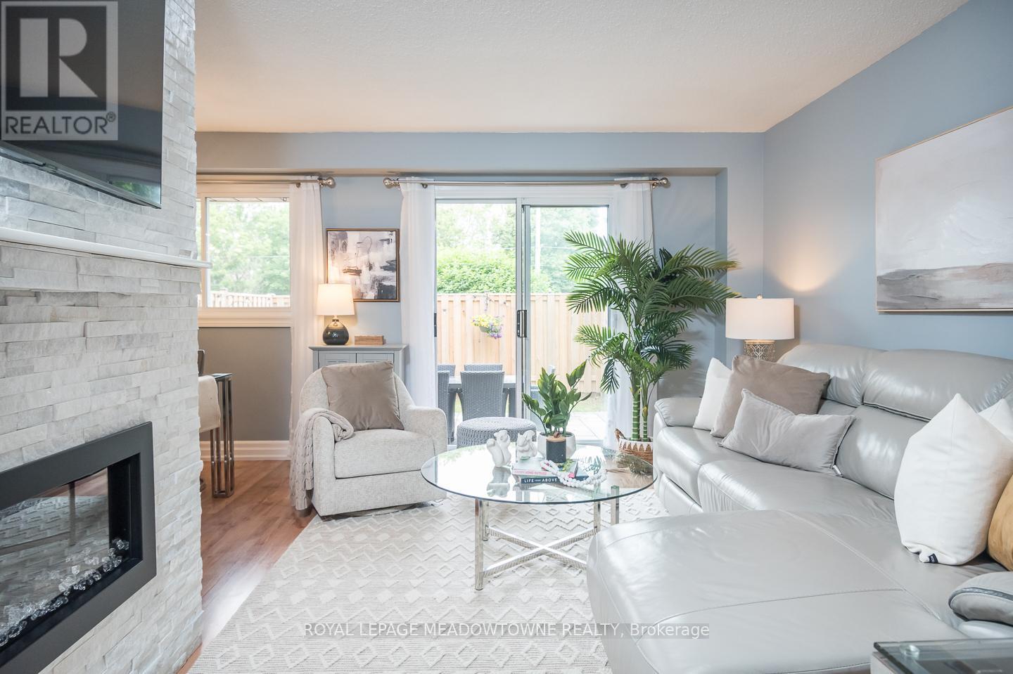 












92 - 7430 COPENHAGEN ROAD

,
Mississauga,




Ontario
L5N2C4

