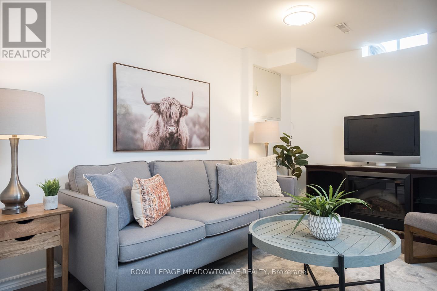 












92 - 7430 COPENHAGEN ROAD

,
Mississauga,




Ontario
L5N2C4

