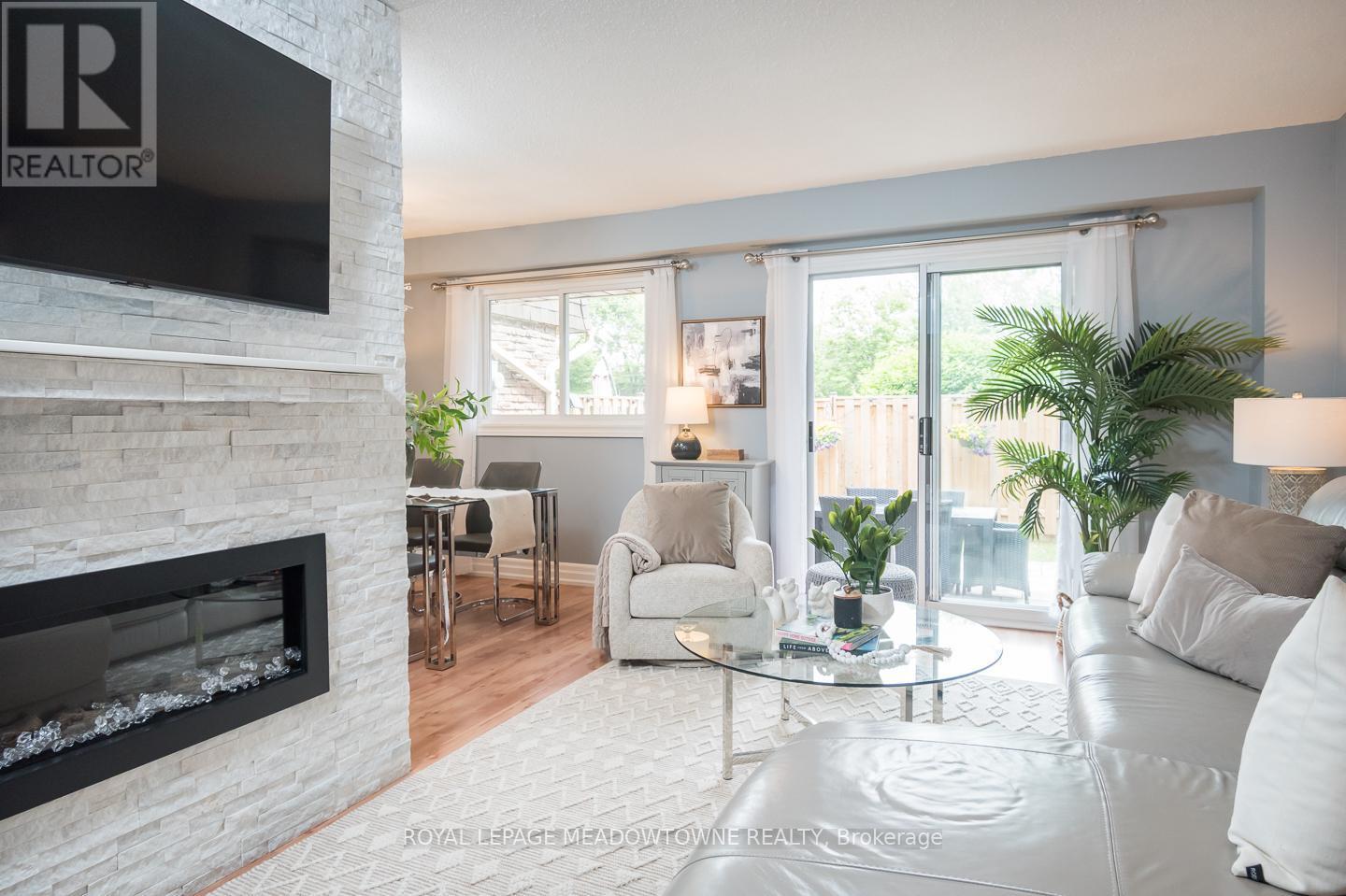












92 - 7430 COPENHAGEN ROAD

,
Mississauga,




Ontario
L5N2C4

