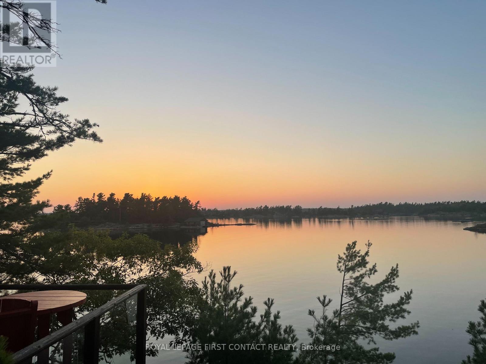 












B-209 LUMSDEN ISLAND W

,
The Archipelago,




Ontario
P2A2N9

