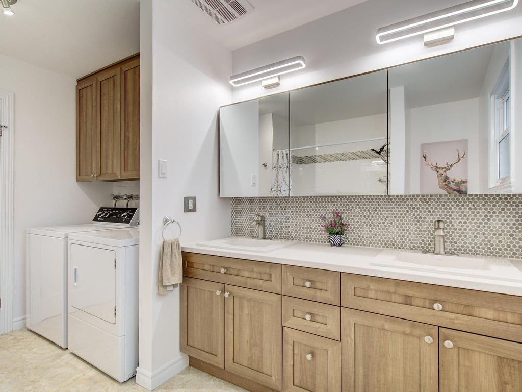 









28


Rue de Lucerne

,
Repentigny (Repentigny),




QC
J6A5B7

