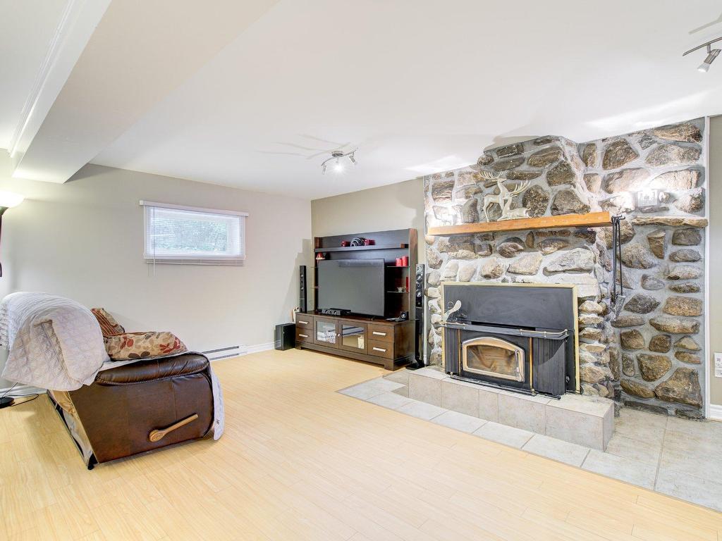 









28


Rue de Lucerne

,
Repentigny (Repentigny),




QC
J6A5B7

