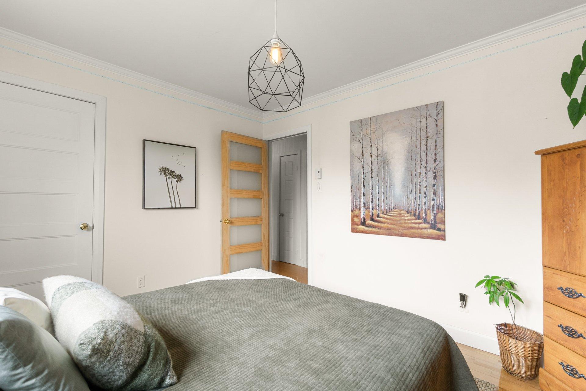 









486


Rue Leclerc

,
Trois-Rivières,




QC
G9B1R4

