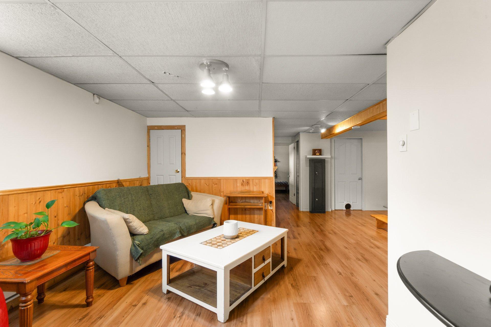









486


Rue Leclerc

,
Trois-Rivières,




QC
G9B1R4

