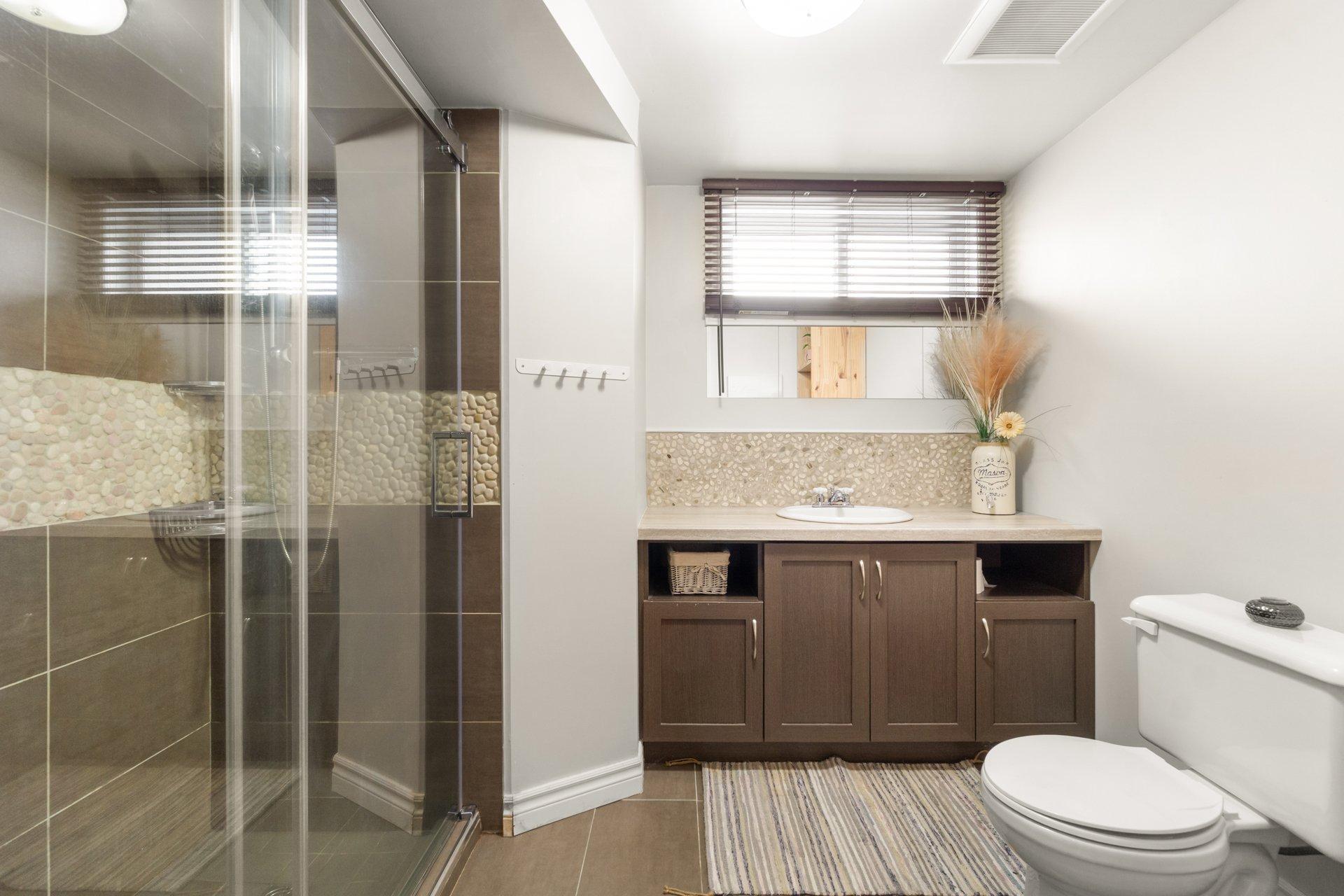 









486


Rue Leclerc

,
Trois-Rivières,




QC
G9B1R4

