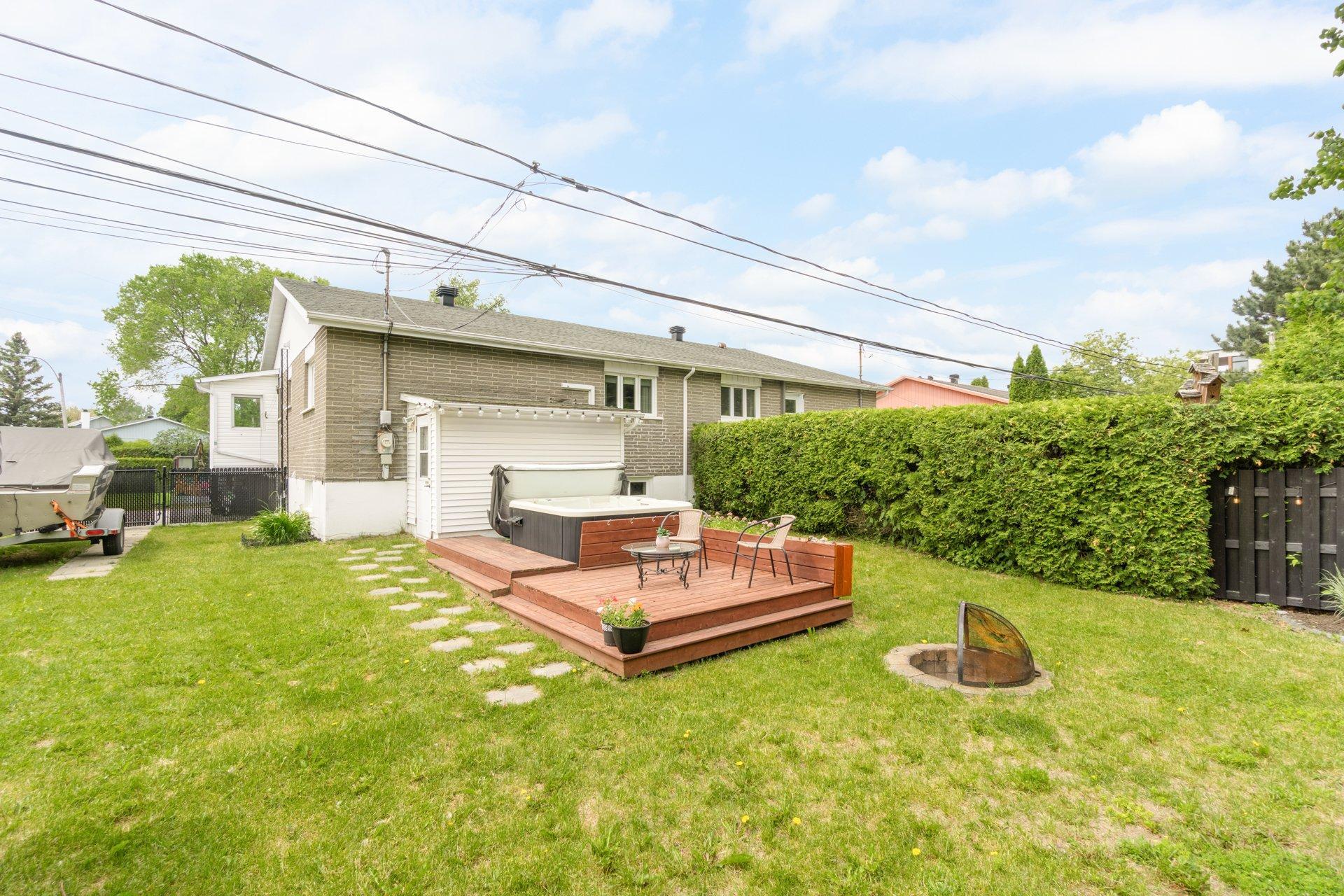 









486


Rue Leclerc

,
Trois-Rivières,




QC
G9B1R4

