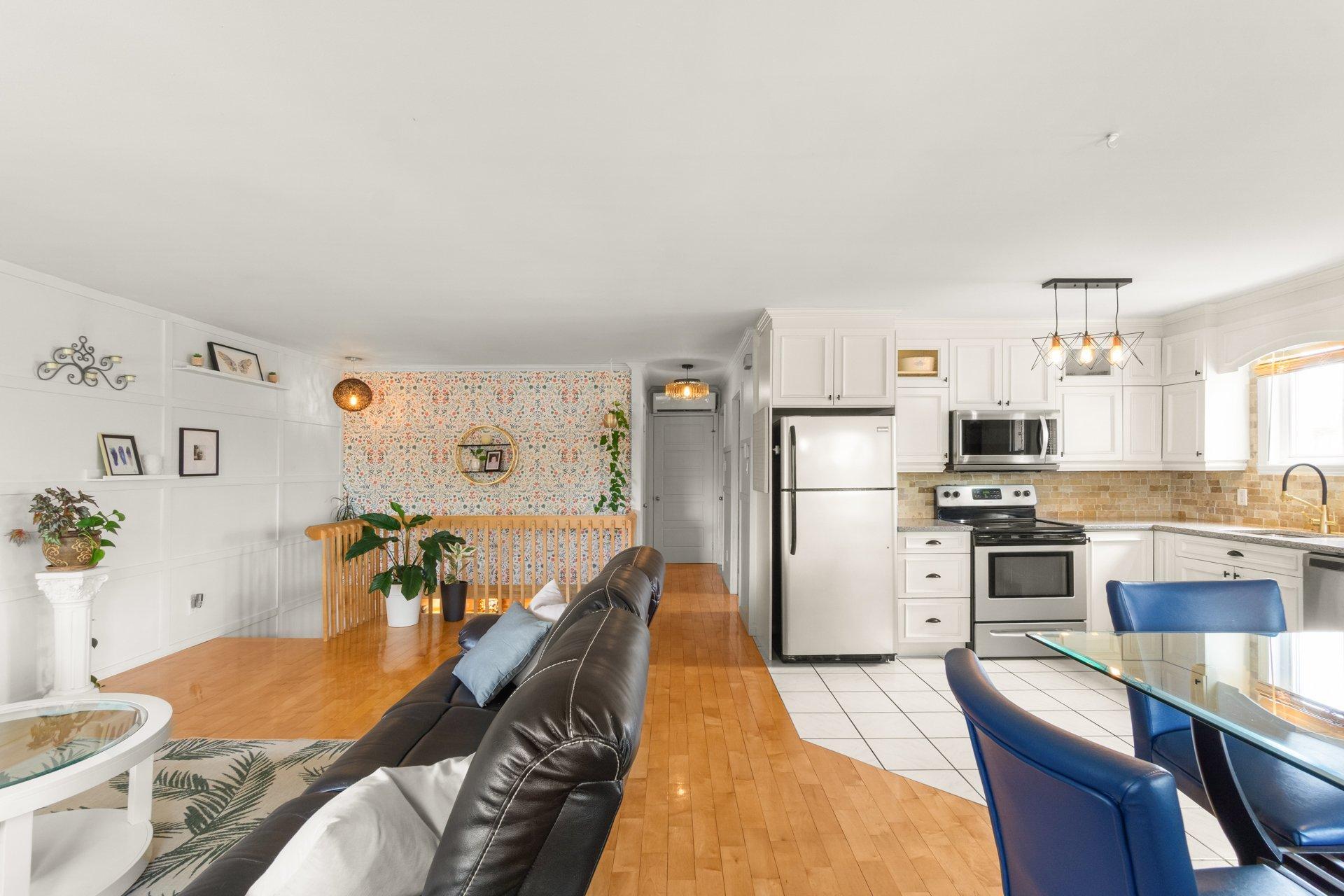 









486


Rue Leclerc

,
Trois-Rivières,




QC
G9B1R4

