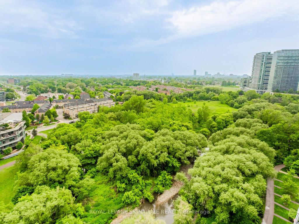 









2220


Lakeshore

Boulevard West, 1802,
Toronto,




ON
M8V 0C1

